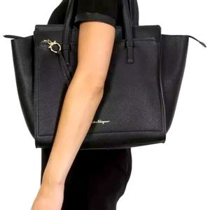 Savaltore Ferragamo Large Amy Leather Tote